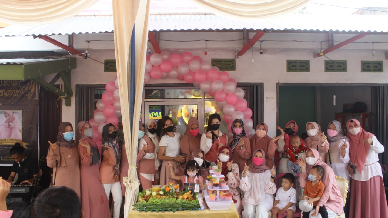 Foto : Peresmian Agen Resmi MS Glow Tungkal Sari Kamis, (30/10/21)