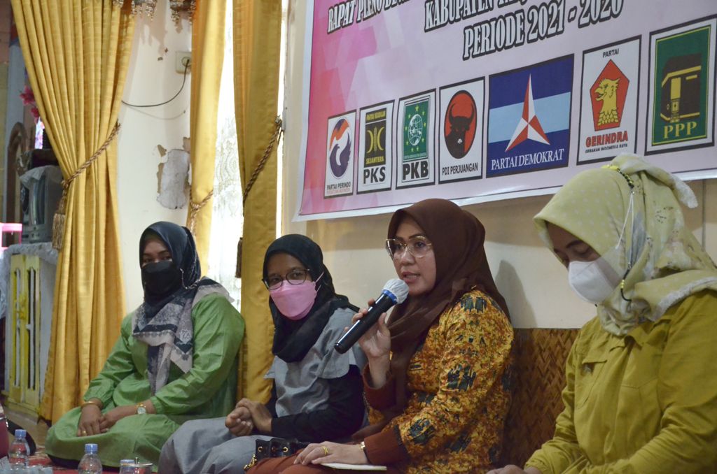 Saniatul Lativa saat hadiri pembentukan kepengurusan KPPI Tanjab Barat