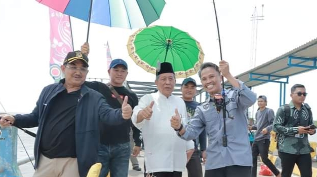 Sambut HUT Tanjab Barat Ke-58 Bupati Mancing Bersama Wakil Gubernur Jambi