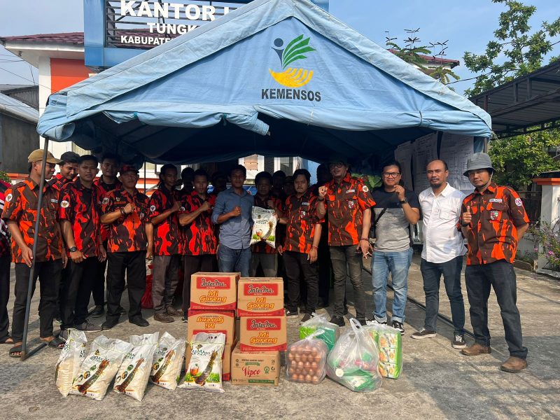 MPC PP Tanjab Barat Tinjau Lokasi Kebakaran Kuala Tungkal Bagikan Bantuan Sembako Jum'at (13/10/23)