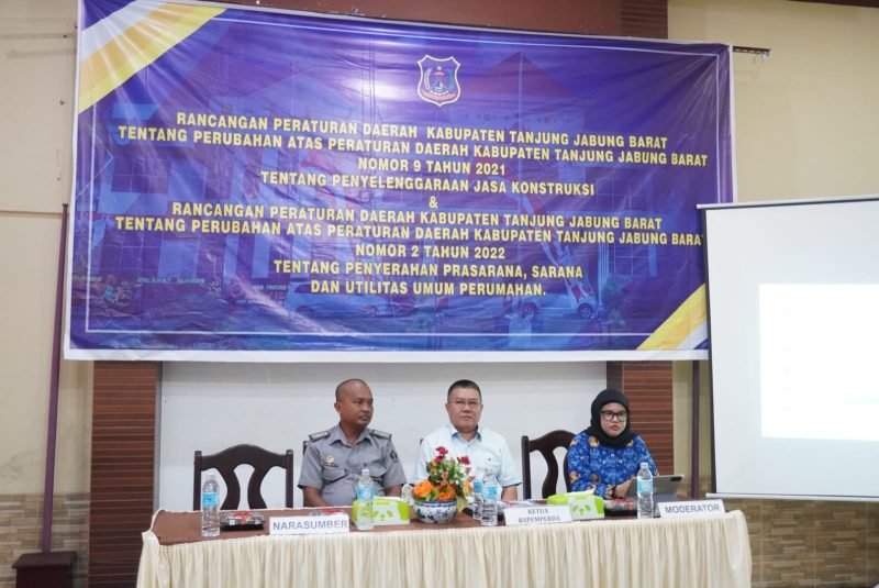 DPRD Tanjab Barat Gelar Forum Group Discussion (FGD) Bahas Dua Rancangan Peraturan Daerah Senin (02/06/2025).
