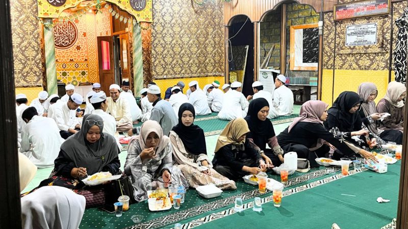 Kegiatan berbagi dan Buka Bersama DPD Pengajian Al- Hidayah Tanjung Jabung Barat di Pondok Pesantren Raudlatus Salaf Kuala Tungkal Sabtu (21/02/26)