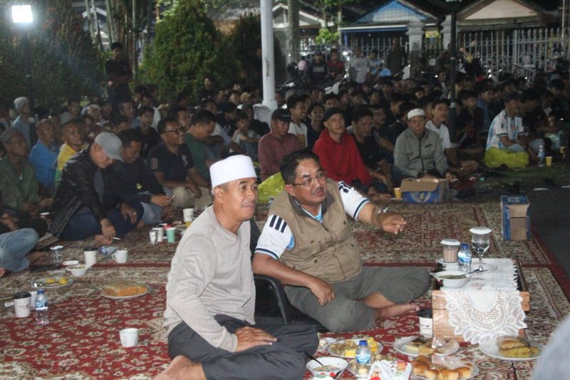 Suasana hangat Nobar Final Piala Dunia di Rumah Dinas Bupati Tanjung Jabung Barat Senin (20/07/26).